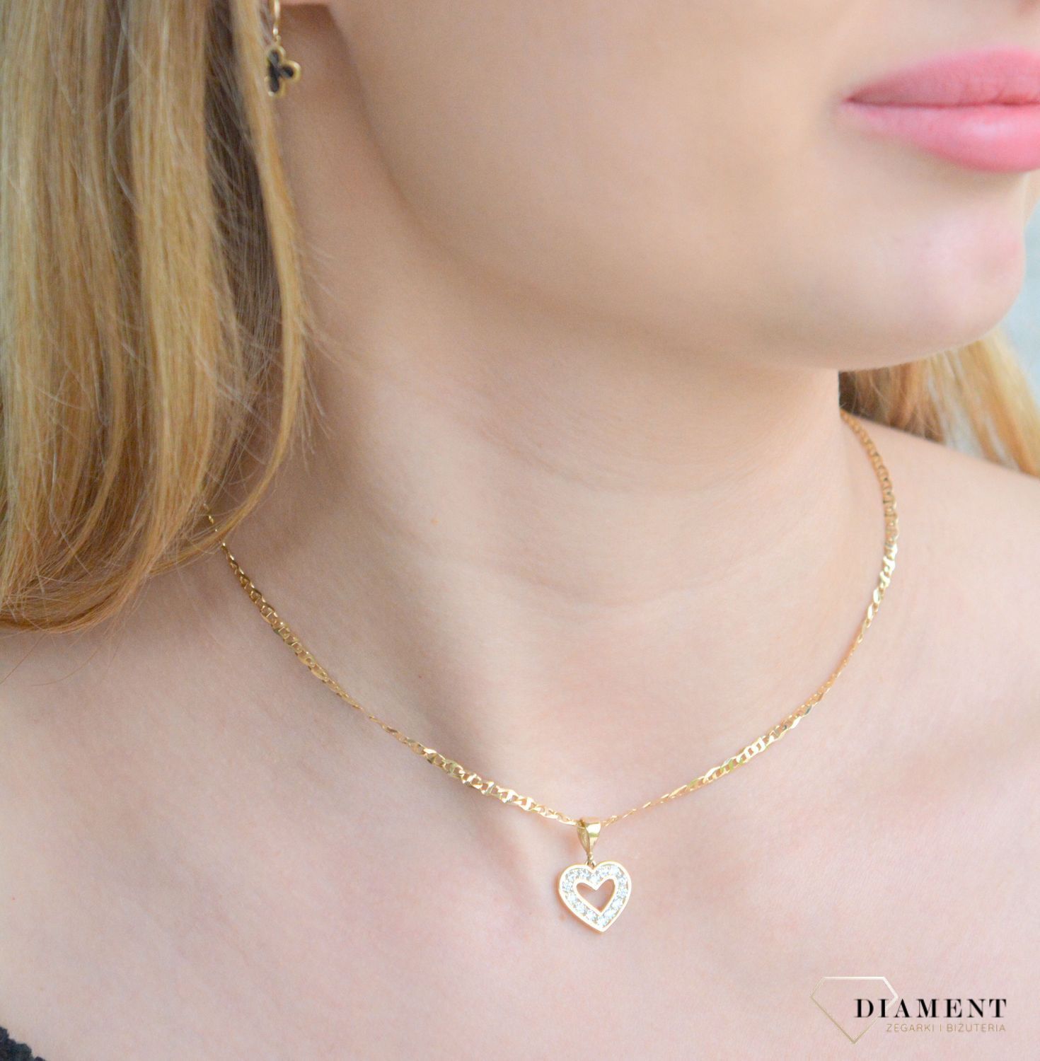 Złota zawieszka damska 375 Serce z cyrkoniami ZA 4654 375.jpg